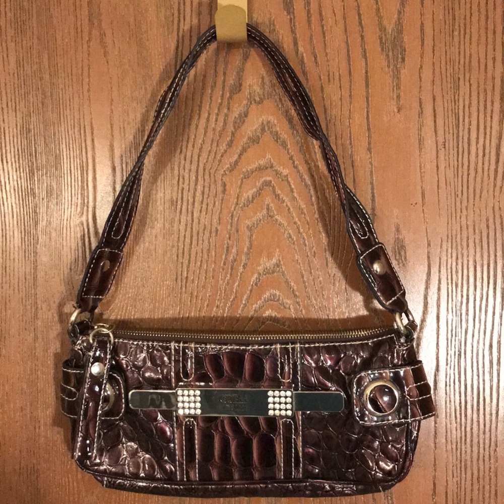 Guess purse